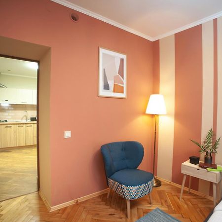 Romantic Suite, 3Mins To Rynok Square Leópolis Exterior foto